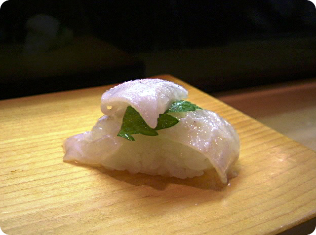 hirame @ sushikuni sushi-ya (osaka, japan)
